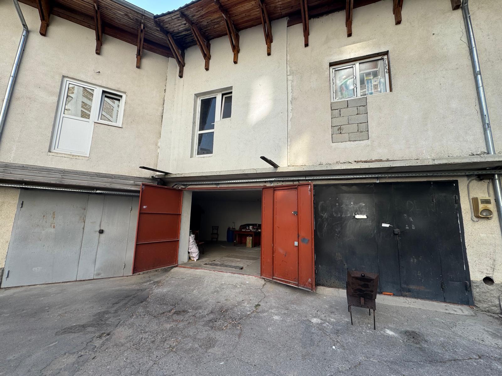 Casa - 80.00