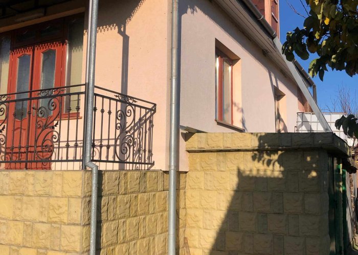 house image